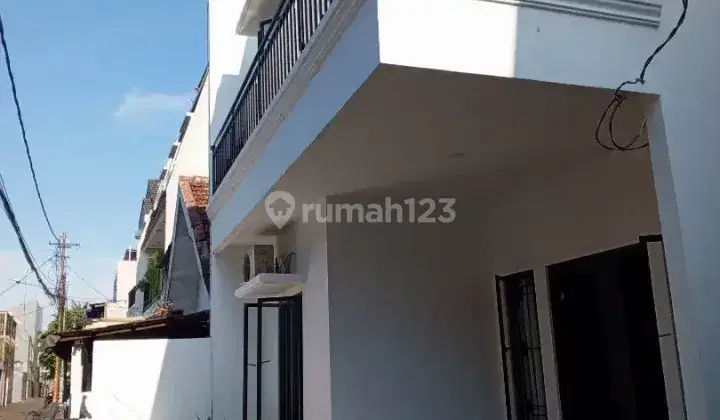 Disewakan Rumah Di Senayan (PD013711) 2
