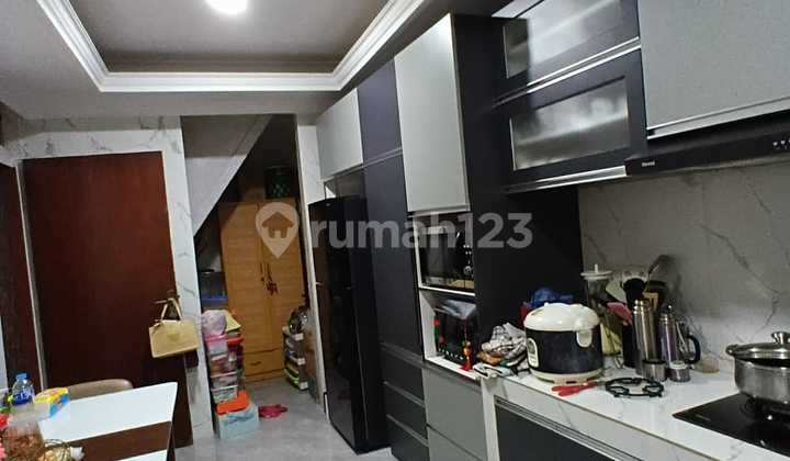 Rumah 2 Lantai Dekat Paris Van Java Mall Di Sayap Sukajadi Bandung Rumah 2 Lantai Dekat Paris Van Java Mall Di Sayap Sukajadi Bandung