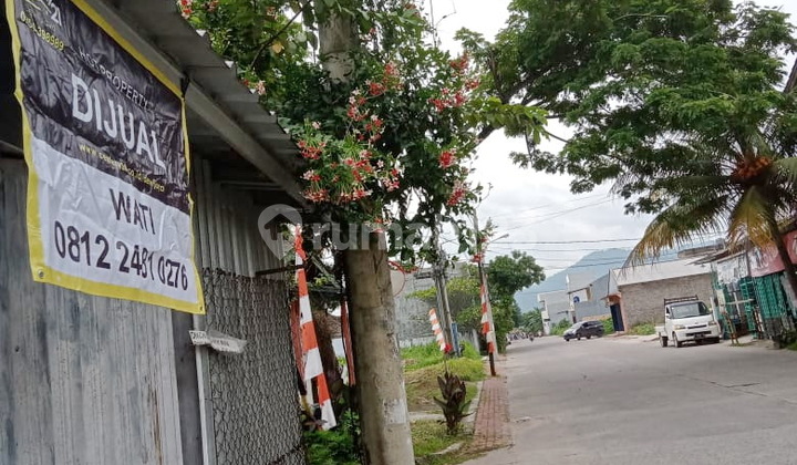 Ruko di Persimpangan Taman Krakatau Harga Miring 5