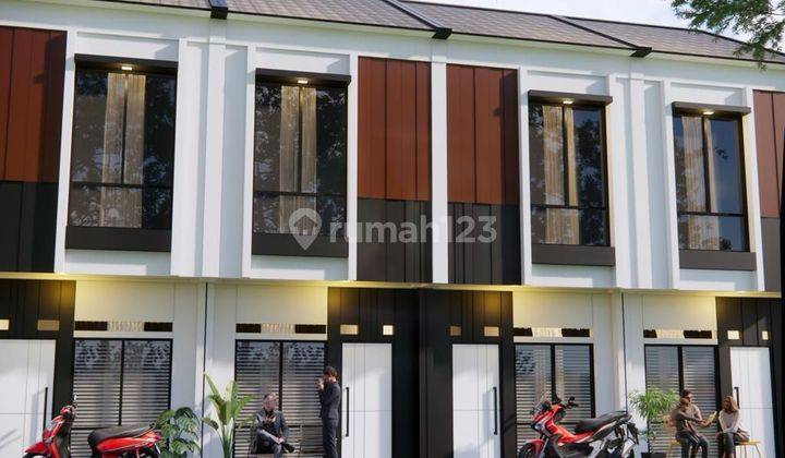 Rumah 2 Lt Di Jakarta Timur  Letak Strategis Dekat Ke Pramuka 2