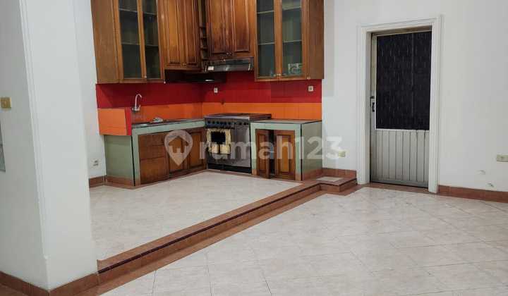 Dijual Rumah Taman Surya