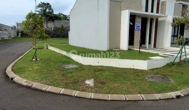 Disewakan Rumah Posisi Hooke Siap Huni  2