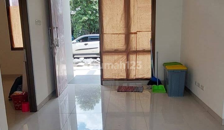 Dijual Rumah Minimalis 2 Lantai Sudah Renovasi di Citra Raya  2