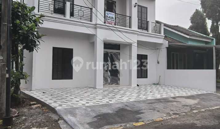 For Sale House Hook Position in Citra Raya Tangerang