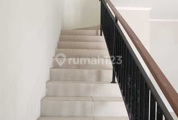 Cheap Warehouse for Rent at Bizpoint, Hook Position