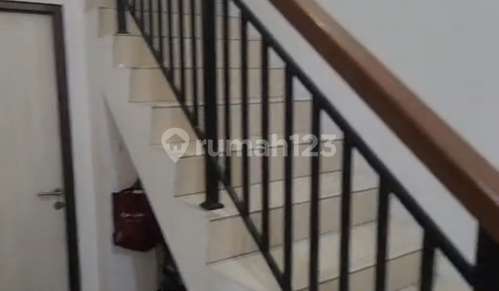 Disewakan Rumah Full Furnished di Citra Raya Tangerang 2