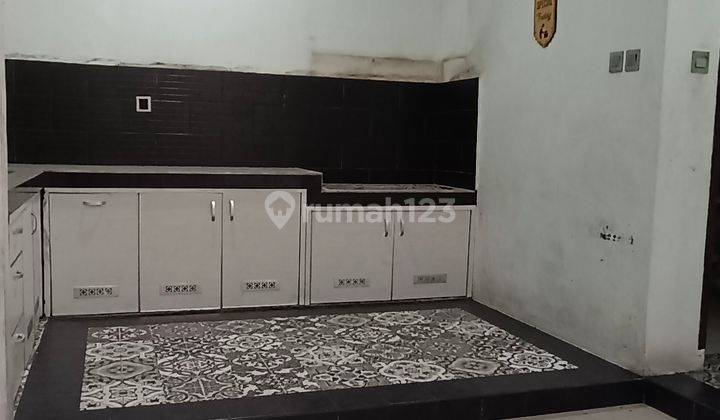 Dijual Rumah 2 Lantai di  Perumahan Grand Galaxy Jakasetia Bekasi