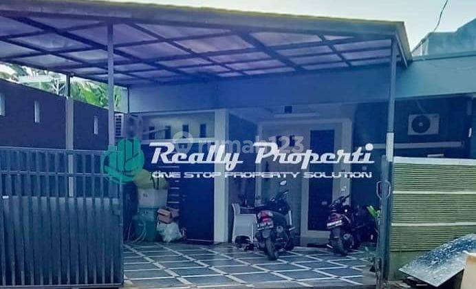 Dijual Rumah Hook  plus paviliun untuk tempat usaha di  Bekasi 2