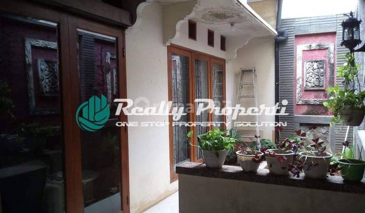 Disewakan Rumah Besar dalam komplek di jatimakmur Pondok gede Bekasi 2