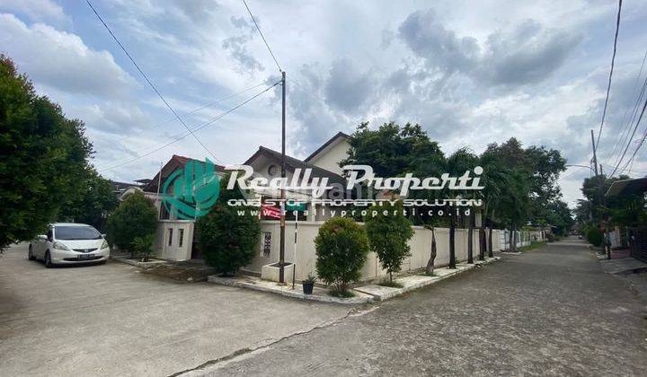 Disewakan Rumah Semi Furnish Hook Di Komplek Jatiwaringin Bekasi 2