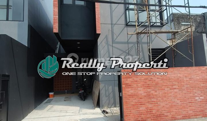 Dijual Rumah Type Industrial 2 Lantai Siap Huni Di Jatibeningbaru