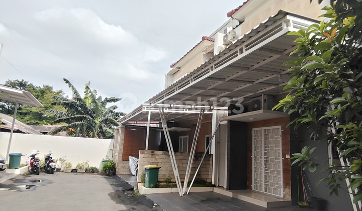 Disewakan Rumah Cluster Bebas Banjir Dekat LRT di Kemangsari Jatibeningj 2