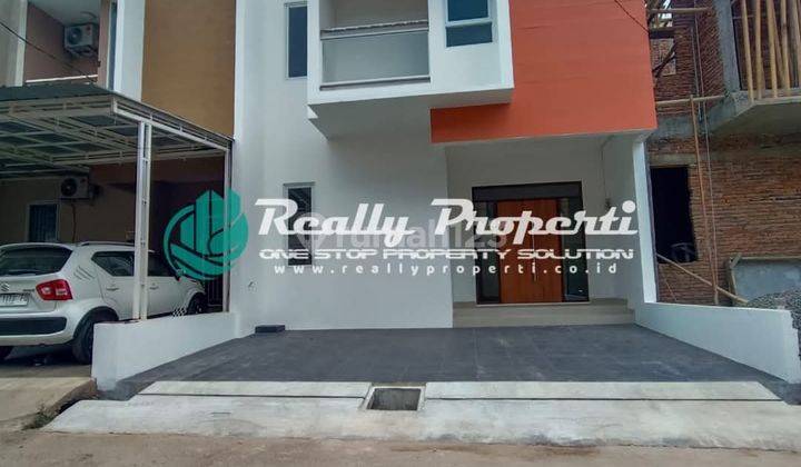 Jatibening Rumah Dalam Cluster Disewakan 3 Lantai Dekat Lrt & Tol 1