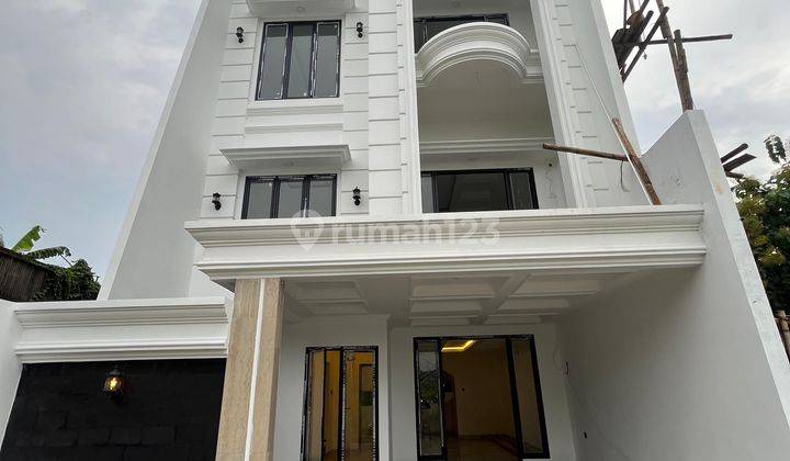 RUMAH MEWAH TERMURAH DI JAGAKARSA JAKARTA SELATAN 1