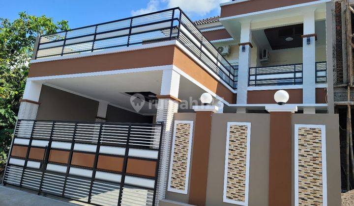 Dijual Rumah Mewah Bergaya Villa Modern di Dekat Pintu Tol Kalasan 1