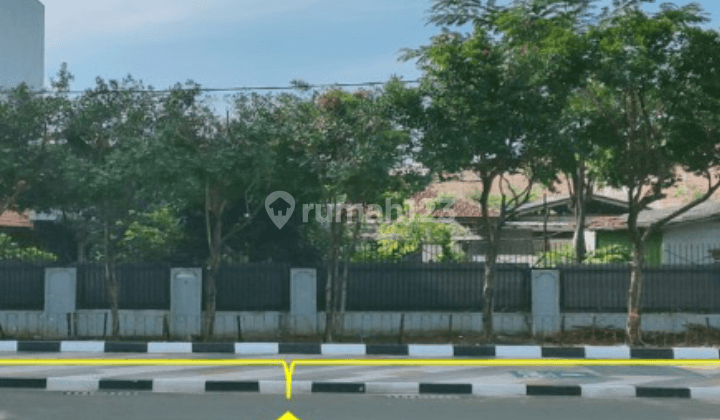 Rumah Hitung Tanah Yang Luas Di Margonda Raya Depok 1