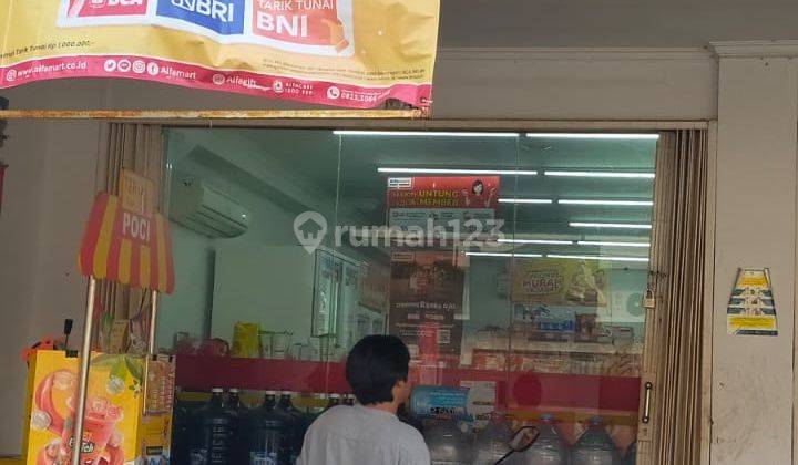 Di Jual Ruko 2 Lantai di jalan Utama Perumahan Pelni Depok 2