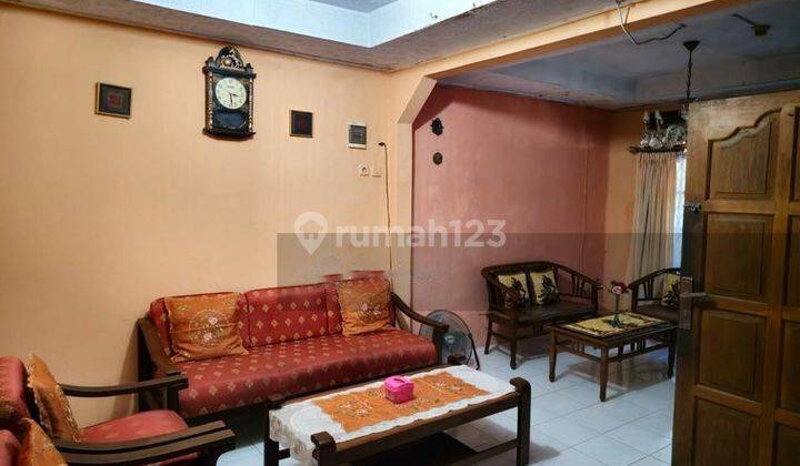 Dijual Rumah siap huni cocok untuk usaha Dekat Pasar Jaya Depok 1