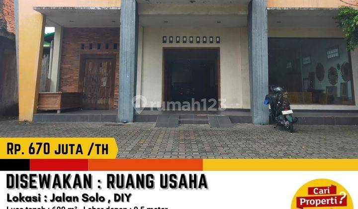 Ruko Besar di Lokasi Strategis Pinggir Jalan Utama di Jalan Solo  1