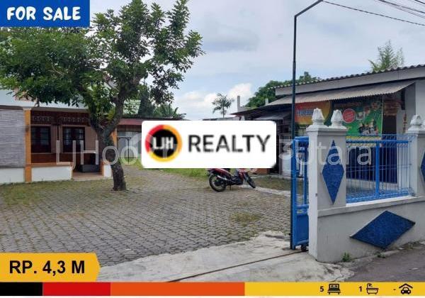 Rumah Dengan Halaman Luas Di Sapen (Demangan Kidul) Yogya 