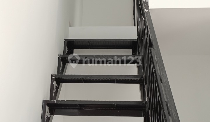 Rumah 2lantai Harga 1lantai di Padalarang Bandung Barat  5