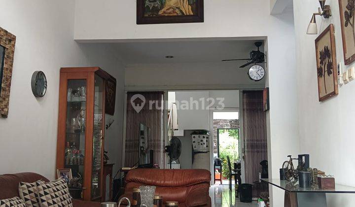 Rumah Nyaman Dan Asri Siap Huni di Legenda Wisata Cibubur 2