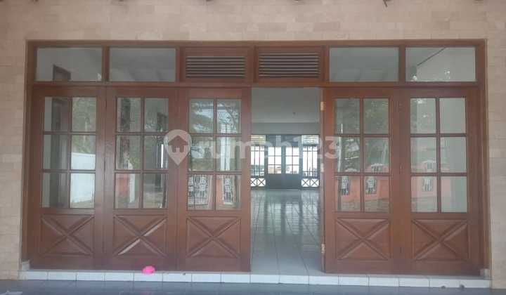 Jual Rumah Nyaman Strategis di Jl Durian Banyumanik 2