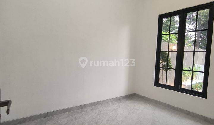 Rumah Siap Huni Dalam Cluster Onegate System Strategis Barat Pasar Cebongan 2