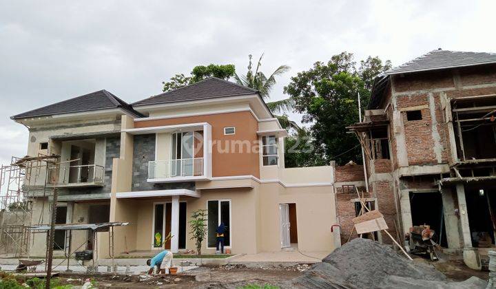 Rumah mewah 2 lantai siap huni Utara RSUD Prambanan , hanya 100m dari jl raya Prambanan Piyungan  2