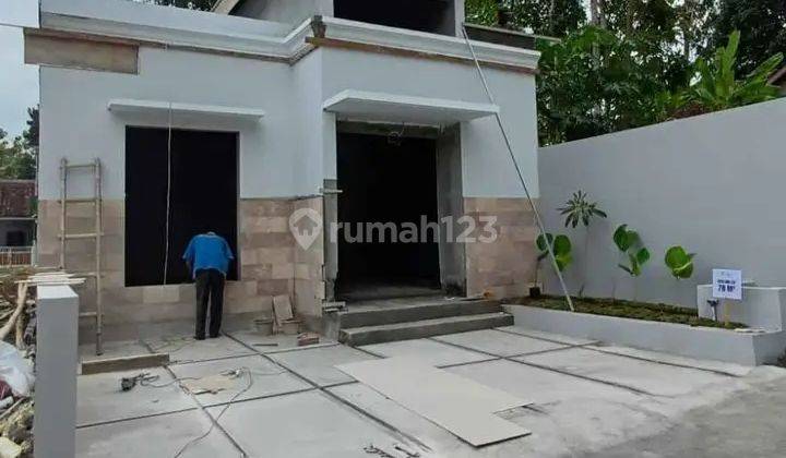 Rumah mewah murah lokasi strategis di Balecatur gamping Sleman dekat dari Jogja kota  1