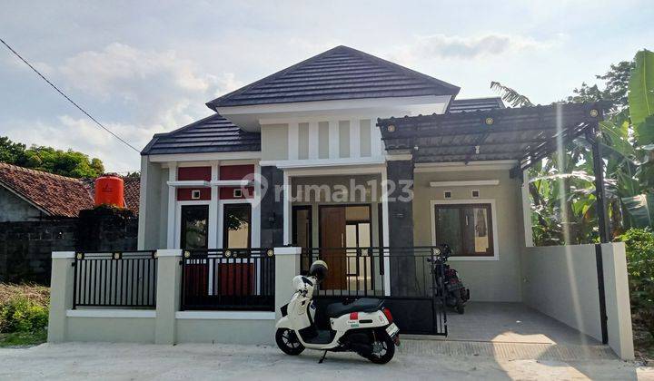 Rumah mewah siap huni strategis dekat SMU 1 Kalasan dan Jln Jogja solo 1