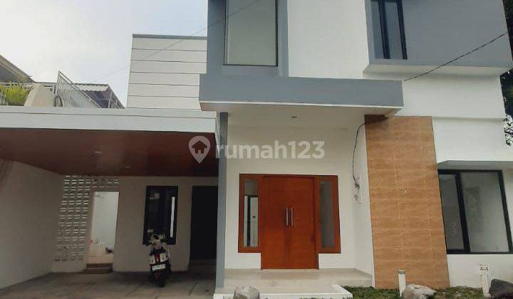 Rumah mewah 2 lantai dlm cluster perumahan strategis barat pasar Gentan jl Kaliurang km 10 1