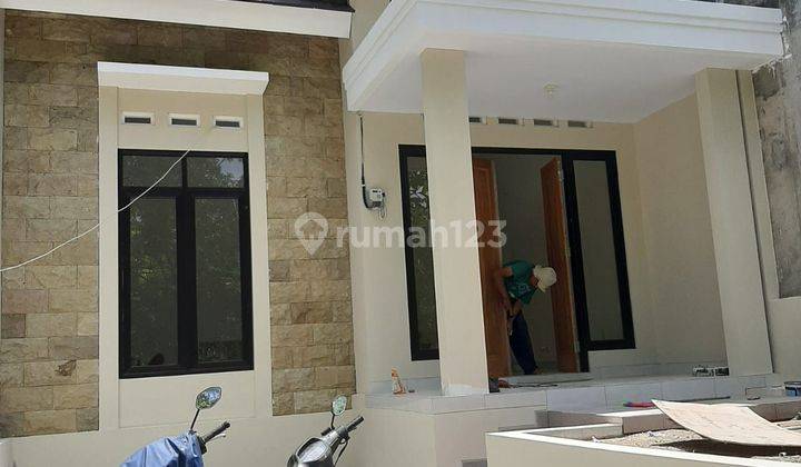 Rumah siap huni strategis di Balecatur gamping Sleman  1