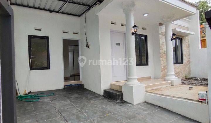 Rumah Mewah Klasik Siap Huni Strategis Di Utara Pasar Godean 2