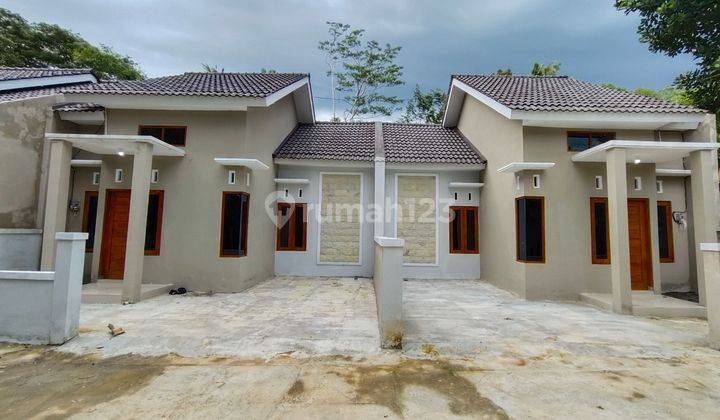 Rumah Siap Huni Strategis Dekat Jl Godean Km.12 2