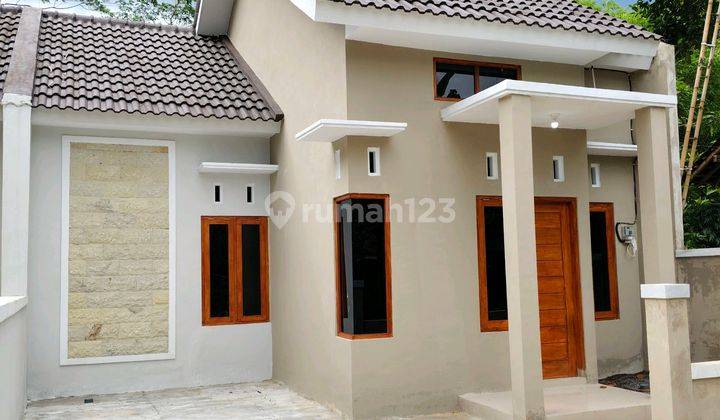 Rumah Siap Huni Strategis Dekat Jl Godean Km.12 1