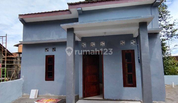 Rumah Sia Huni Termurah Dekat Kampus Uii Jakal 1