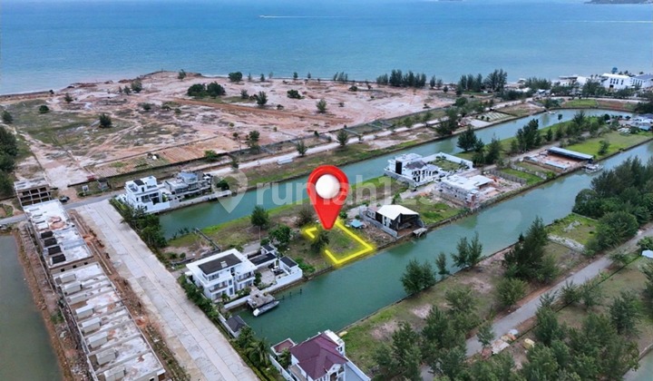 Ready-to-Build 600 M2 Plot with Best Seaview in Batam Ready-to-Build 600 M2 Plot with Best Seaview in Batam