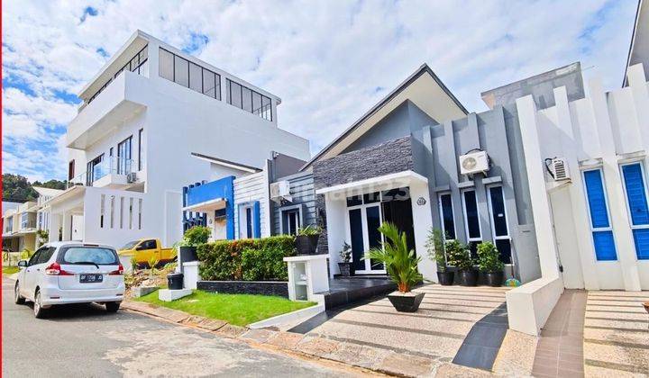 Rumah 1.5 Lantai Bukit Golf Sukajadi Fully Furnished  1