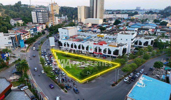 Tanah Emas 1594 M2 Lokasi Emas Simpang Lampu Merah Pelita 1