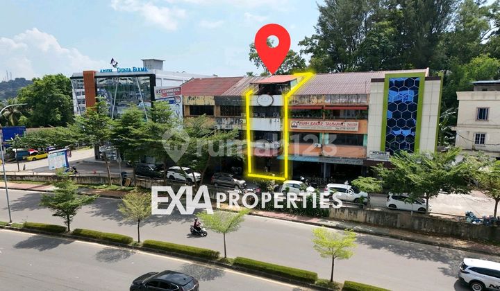 3.5-Storey Shop House Across from BTN Pelita Nagoya Bank