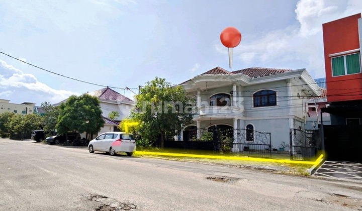 Rumah Hook 297 M2 2 Lantai Lokasi Emas Greenland Batam Dekat Mall