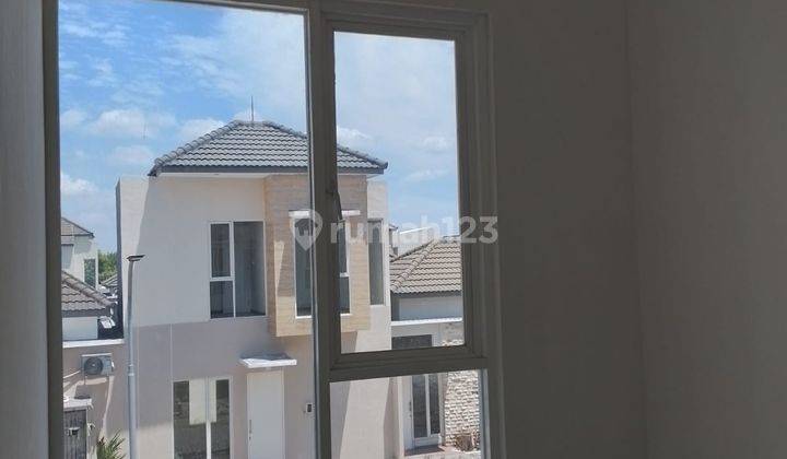 DISEWAKAN RUMAH BARU GRESS NEWTON PARK GEDANGAN 7