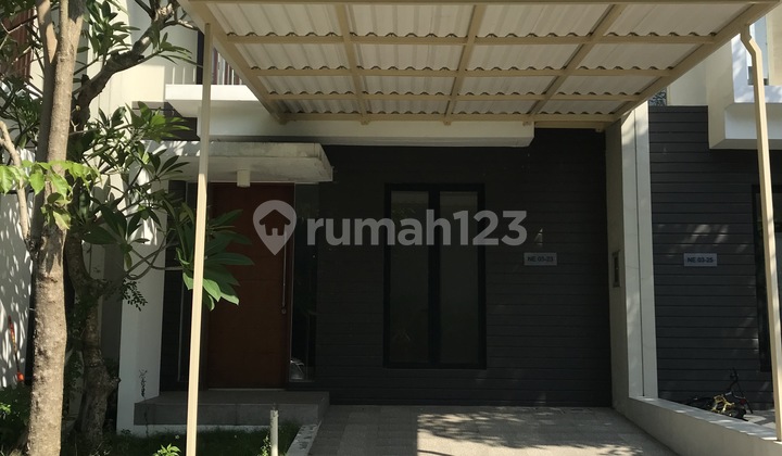 DISEWAKAN RUMAH NORTH WEST LAKE 1