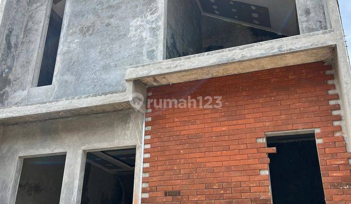 SIAP HUNI DEKAT STASIUN DEPOK BARU 2 Lantai Rumah 4