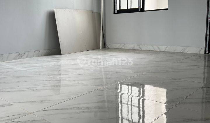 Rumah Sultan 4Kamar Tidur Siap Huni 5