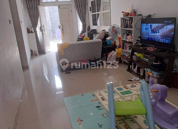 Rumah Secondary Tanah LUAS, Dekat Stasiun Depok 3