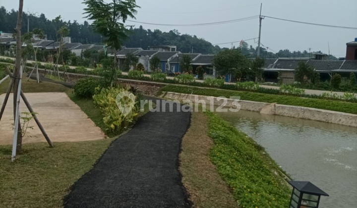 Rumah Sejuk nan Indah dengan View Danau di Bogor 15