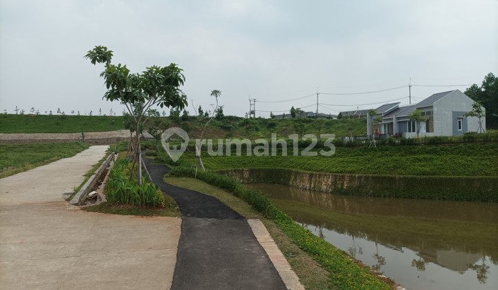 Rumah Sejuk nan Indah dengan View Danau di Bogor 16