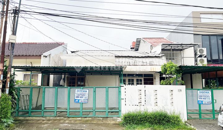 Disewakan Rumah di Bintaro Utama Sektor 2 Strategis Pinggir Jalan Raya